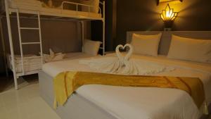 The Little Moon Residence