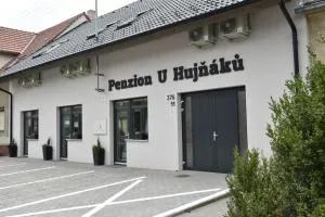 Penzion U Hujňáků - 霍多宁