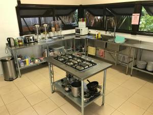 Kimberley Travellers Lodge - Broome YHA