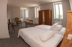 B&B / Chambres d'hotes Le Jardin de la Reyssouze : Chambre Double ou Lits Jumeaux