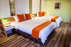 Phòng Deluxe 4 Người (Deluxe Quadruple Room)