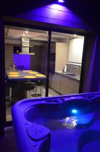 Maisons de vacances Gites Spa Strasbourg - Gite le 14 : photos des chambres