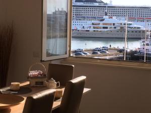 Tourist apartment-La Casa del Porto- alloggio turistico