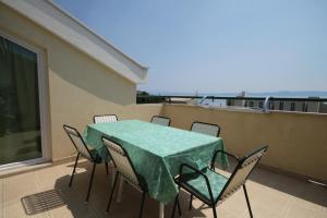 Apartment Tucepi 6657a