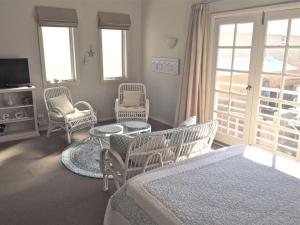 Fremantle Local Beach Studio