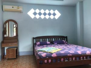 No Name Bungalow Haad Yao