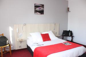 Hotels Le Heron Cendre : photos des chambres