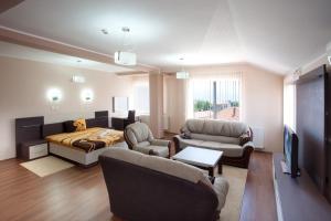 Deluxe Triple Room room in Guesthouse Vitez