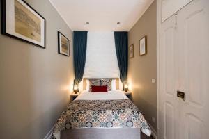 Ola Lisbon - Principe Real III