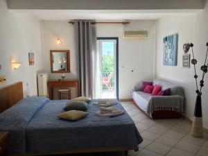 KTM Sunny Villas Poros-Island Greece