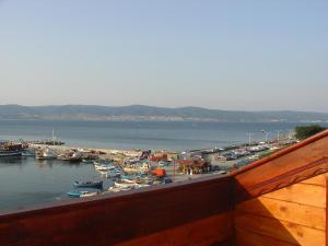 One-Bedroom Suite with Sea View 4 Adults room in Hotel Saint Nikola