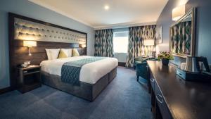 Executive King Room room in Cavan Crystal Hotel