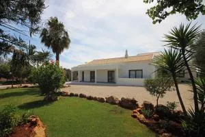 L&F House - Aldeia dos Matos