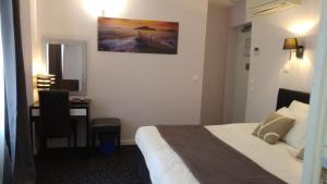 Hotels Prince Monceau : Chambre Double Standard avec Douche