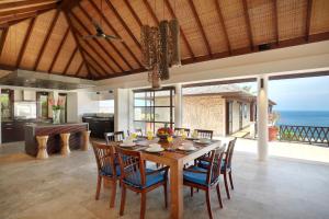 Villa The Cliff Hotman Paris VI Pandawa