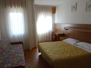 Dreibettzimmer