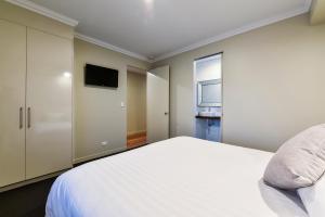 Aloha Central Luxury Apartments