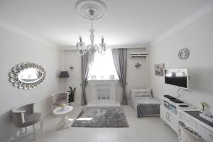 Margot Luxury Studio