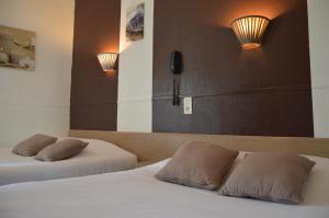 Hotels Hotel de la Colombiere : Chambre Quadruple