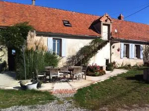 Le Petit Savriere B&B - Tronget
