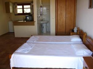 Hotel Heleni Apartments Argolida Greece