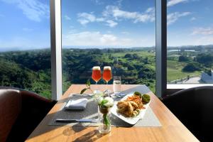 Hidden Cliff Hotel and Nature