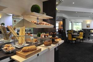 Hotels Mercure Maurepas Saint Quentin : photos des chambres