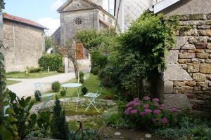 B&B / Chambres d'hotes Presbytere : Appartement 2 Chambres