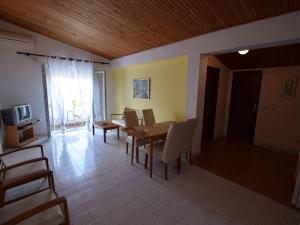 Comfortable apartment with balcony 