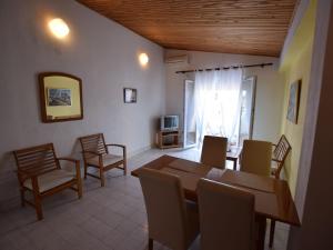 Comfortable apartment with balcony 