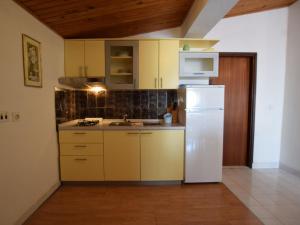 Comfortable apartment with balcony 