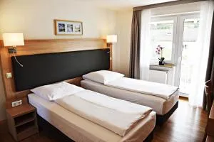 Garni-Hotel zur Krone - ماركغرونينغن