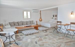 Aenaos Villa Tinos Tinos Greece