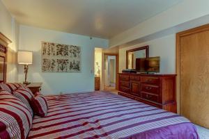 Park Station Luxury Retreat