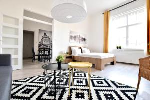 Standard Apartment by Hi5 - Bazilika Suite