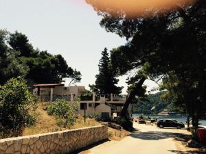 1 star apartment Apartments by the sea Cove Saplunara, Mljet - 4900 Saplunara Croatia