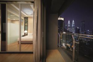 Two-Bedroom Premier @ Dorsett Residences - 1 Queen + 2 Single room in Dorsett Residences Bukit Bintang @Dorsett Kuala Lumpur