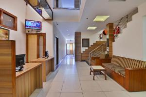 Hotel Aricent Opposite ISBT Sector 17 Chandigarh