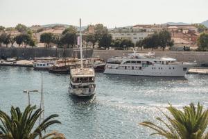 Magic View Apartments 