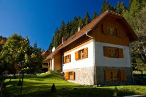 APARTMENTS ROGLA LUKANJA 2