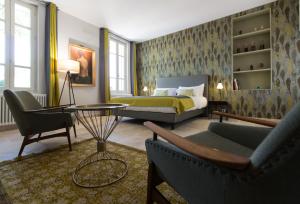 B&B / Chambres d'hotes La Cour Des Sens : Appartement en Duplex