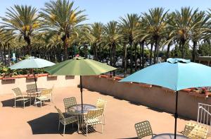 Kings Inn Anaheim at The Park & Convention Center