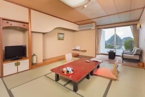 Dogashima Onsen Hotel