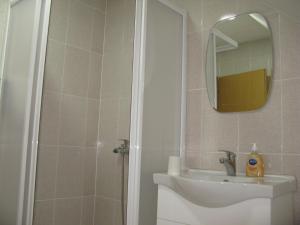 Triple Room with Shared Bathroom room in Etno domaćinstvo Milenković