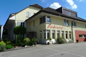 Pensjonat Eintracht Restaurant + Catering Kestenholz Szwajcaria