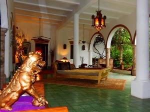 Hotel Torres Del Fuerte