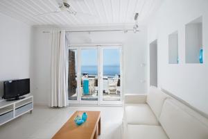 Selana Suites Sifnos Greece