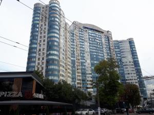 IRIS apartments