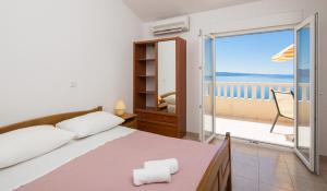 MBA modern beach apartments