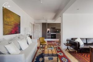 Seven Rivers Luxury Apartment
